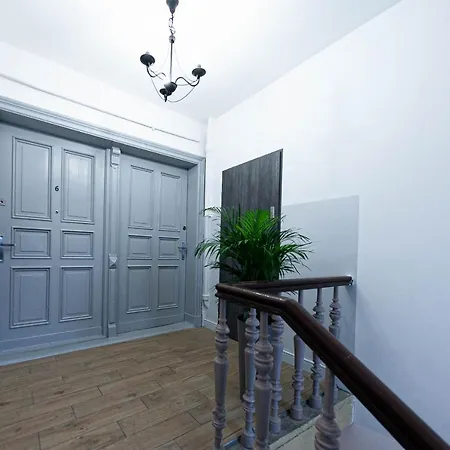 Euro Boho Loft *